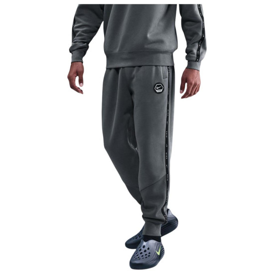 Nike Ανδρικό παντελόνι φόρμας Sportswear Club Fleece Nike Ανδρικό παντελόνι φόρμας Sportswear Club Fleece